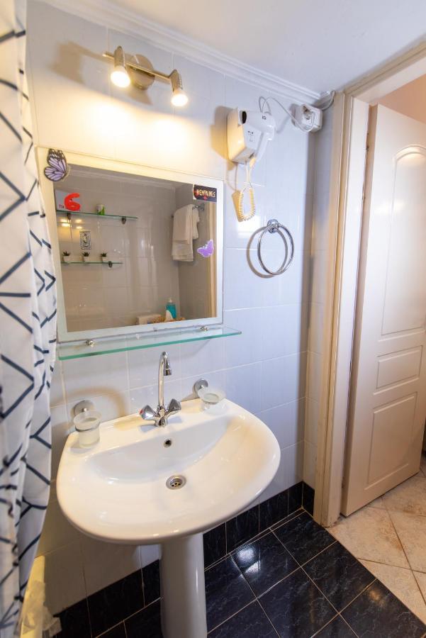 Apartamento Smile Sea Kalamata Exterior foto