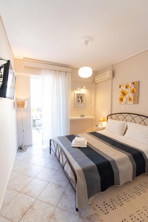 Apartamento Smile Sea Kalamata Exterior foto